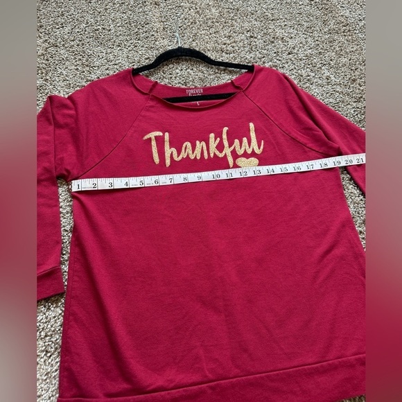 Off the Shoulder “Thankful” Sweatshirt - Picture 6 of 7